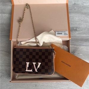 Louis Vuitton small bag comes with dust bag and box. Original receipts.